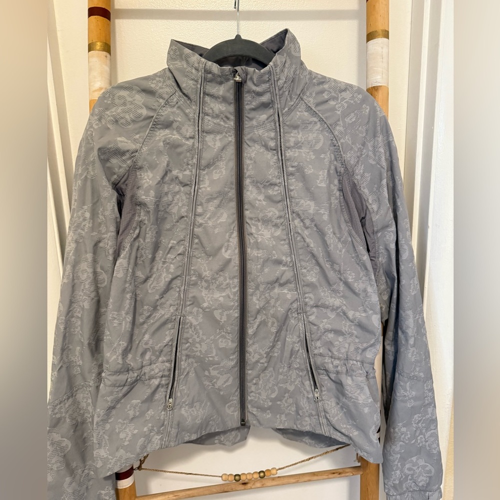 lululemon athletica Women's Gray running Jacket